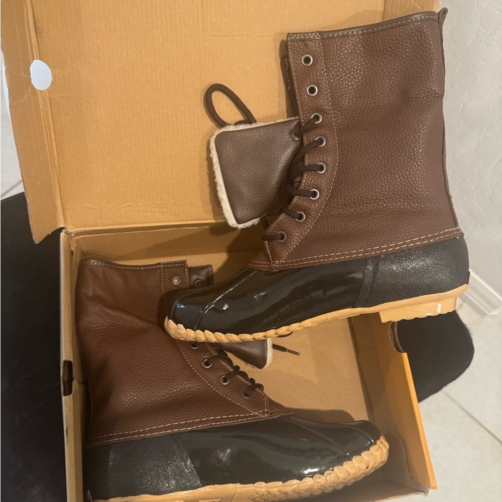 Sporto Brown and Black Boots